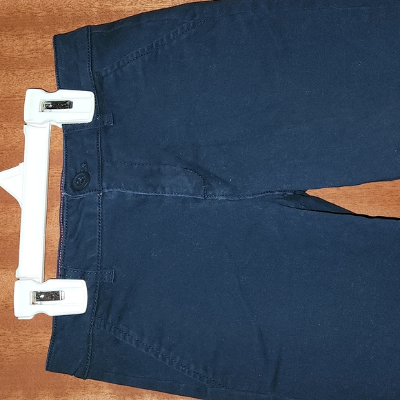 🆕️w/o tags GAP KIDS GIRL'S Navy Chino SHORTS - Picture 2 of 7